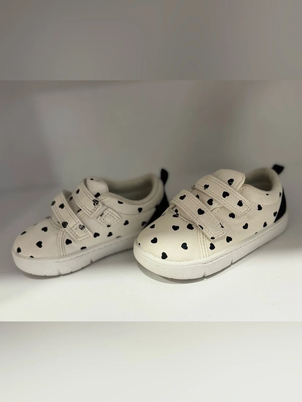 Toddler Girls Shoe Bundle Size 5C | OshKosh + Carter’s | 2 Pairs